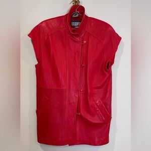 Vintage True Red Genuine Leather Vest (Upcycled) | Studio Siena  | Size M